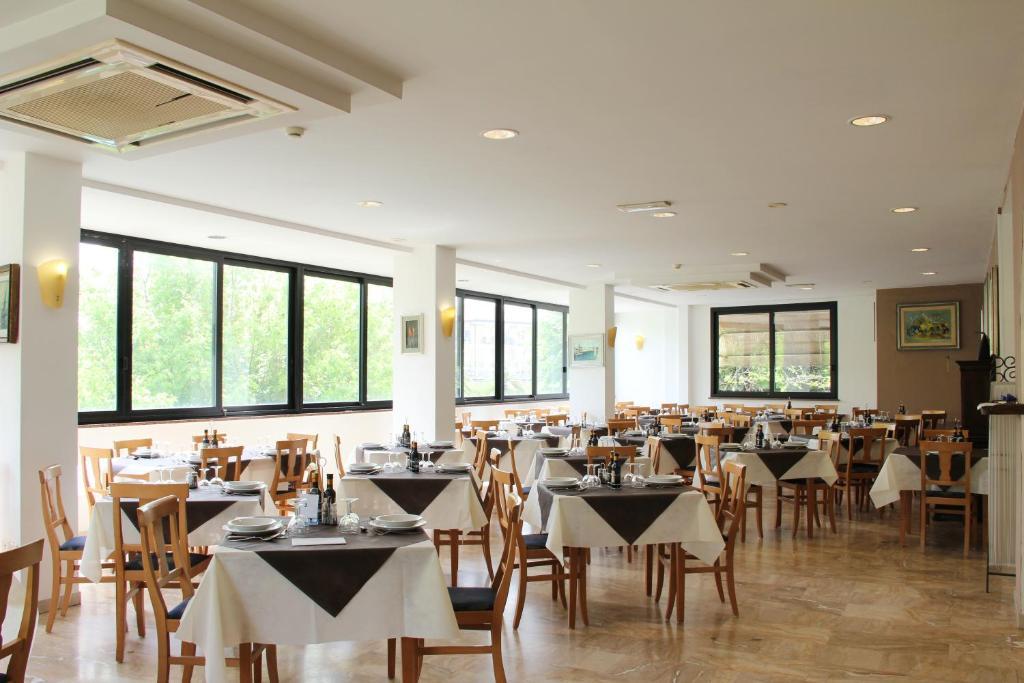 Hotel Mehari Ριτσόνε Εξωτερικό φωτογραφία