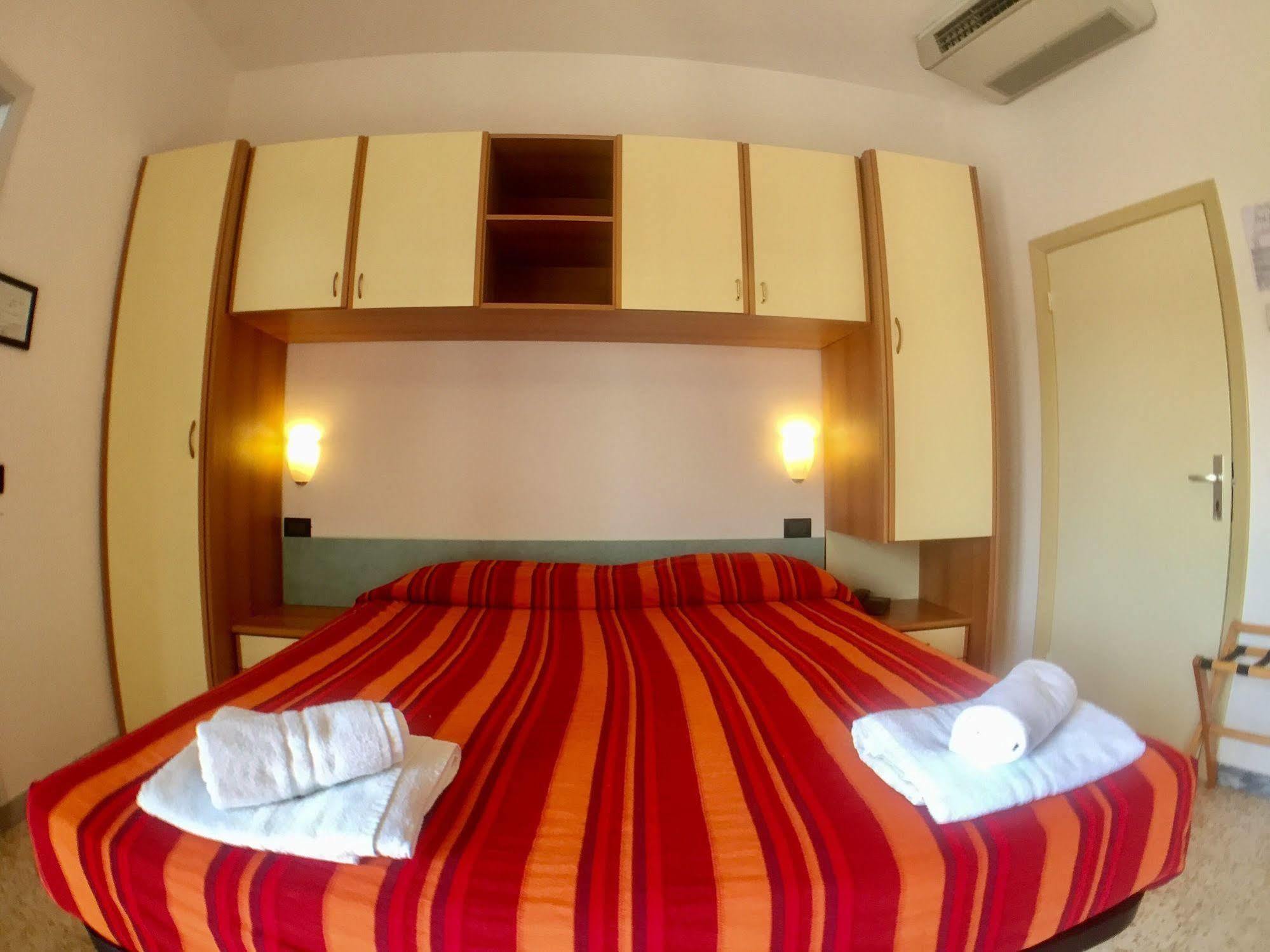Hotel Mehari Ριτσόνε Εξωτερικό φωτογραφία