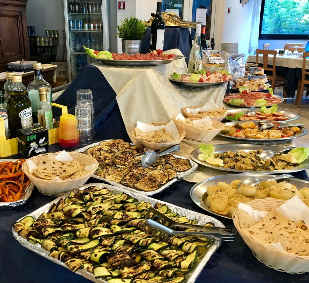 Hotel Mehari Ριτσόνε Εξωτερικό φωτογραφία
